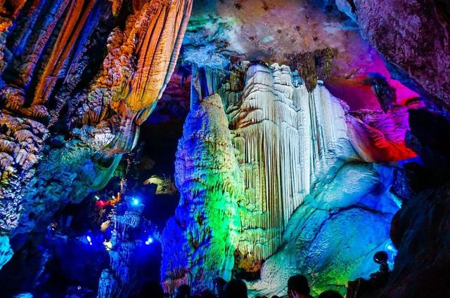 李思思也来打卡了！这座宝藏小城凭一口“糯叽叽”征服全网