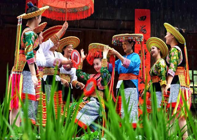 文化中国行｜“游走中国”：在湖南邂逅奇山秀水人文秘境