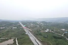 永璧高速、西渝高铁……锚定年度目标“加速跑”！我市交通重点项目打响攻坚战图片