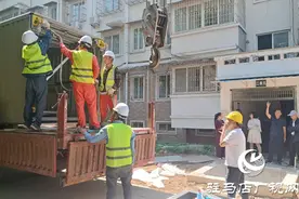 驻马店：老旧小区加装电梯 “一键直达”新生活图片