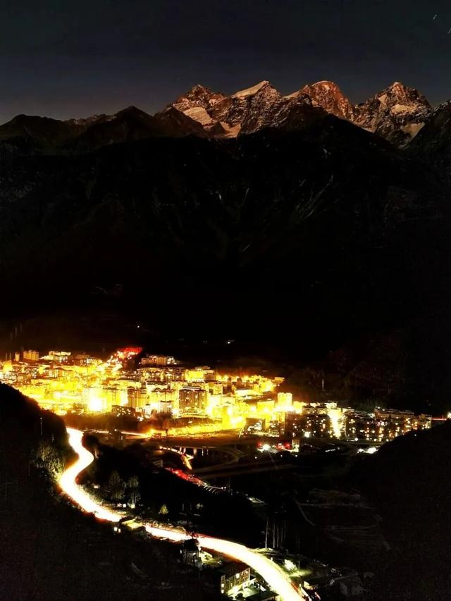 在康定看“川超”太爽了！一条龙安排的明明白白～