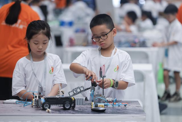 2025全国青少年信息素养大赛总决赛在浙江桐乡举办