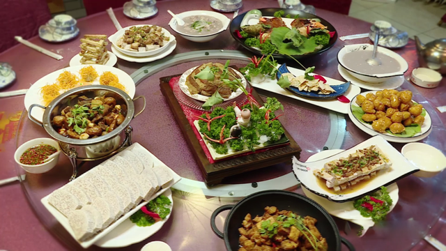 李思思也来打卡了！这座宝藏小城凭一口“糯叽叽”征服全网