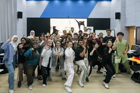 2025国际中文日：隔空同习，以武载文——宁波大学智语星辰国际中文教育团队与塔夫孔院共探八极拳之韵图片