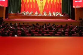 南海多项经济指标全市第一！今年GDP预期增长6%左右｜聚焦两会图片