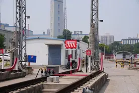 暑运进行时！普速列车空调是怎么清洗的？图片