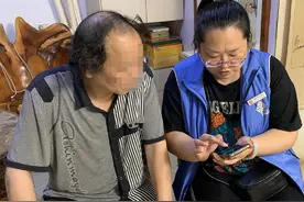 爹爹骑车不慎摔伤住院，网格员帮他申请意外伤害保险理赔款图片