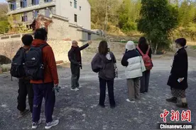 （新春走基层）台湾教授二十载“登陆故事”：用艺术助力乡村共富图片