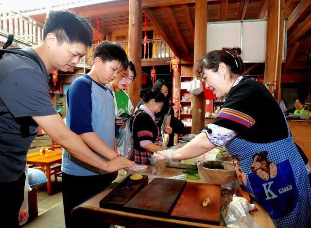 全域农文旅融合火出圈 腾冲司莫拉暑期接待游客逾10万人次