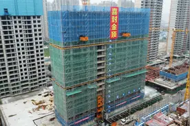 郑州市首个轨道交通场站上盖TOD项目双封顶图片