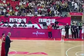 WCBA揭幕战为四川女篮颁发冠军戒指&授冠军旗  新赛季正式开打！视频封面