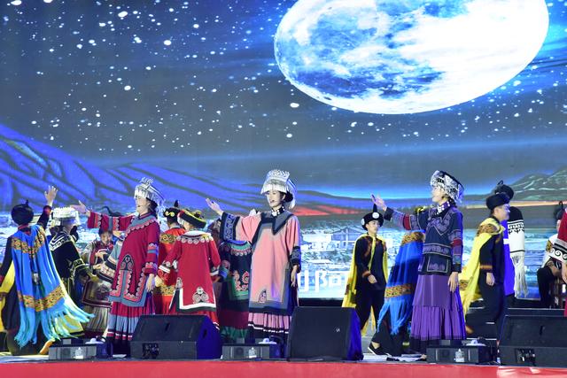 文明新风尚 和美新家园 | 贵州省2025年“移风易俗树新风文艺宣传走基层”活动在野玉海启幕