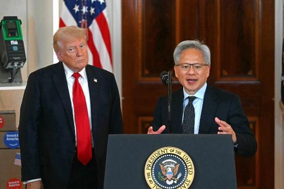 美专家称美出口管制像场“交易”