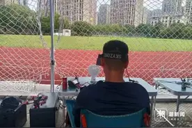 无人机“F1”停不下来，搜爆服“轻装上阵”，烈日下杭州特警训练揭秘图片
