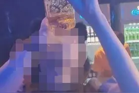 【紫牛热点】网传女子拼酒后抢救无效离世！涉事酒吧辟谣：假消息，保留维权权利图片