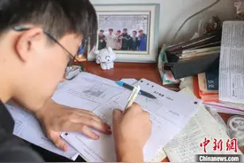 冲刺高考的青春时光图片