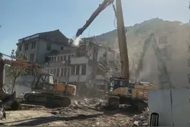 “温州永嘉县民房坍塌”追踪：隔壁两户危房已被拆除图片
