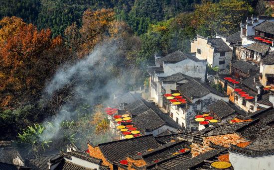 篁岭红叶 + 晒秋，定格人文自然之美