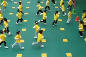 怎样让孩子每天高质量锻炼1小时？学会这些综合操就够了图片