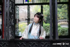 “月亮公主”孟庭苇来啦，身披香云纱亮相顺德清晖园图片