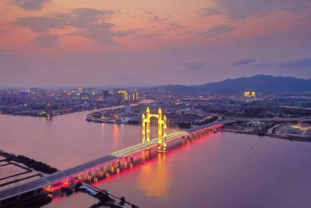 跟着《狂飙》“打卡”江门，解锁明星同款取景地