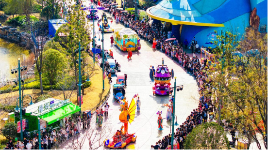 郑州海昌海洋公园年味不停，宠妮来袭！