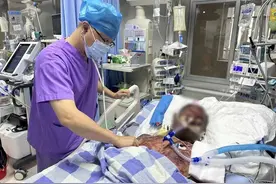 人畜共患！广东一男子接触猪肉后长满淤斑，住进ICU……图片