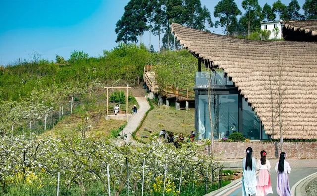 肥肠粉必须配军屯锅魁·····这对CP太好磕