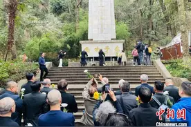 中马两国侨界人士在云南昆明共祭南侨机工图片