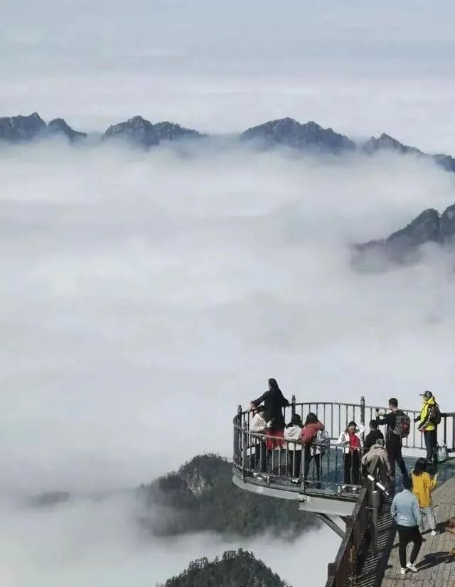 冬日漫步太白山！邂逅冰雪与暖阳！