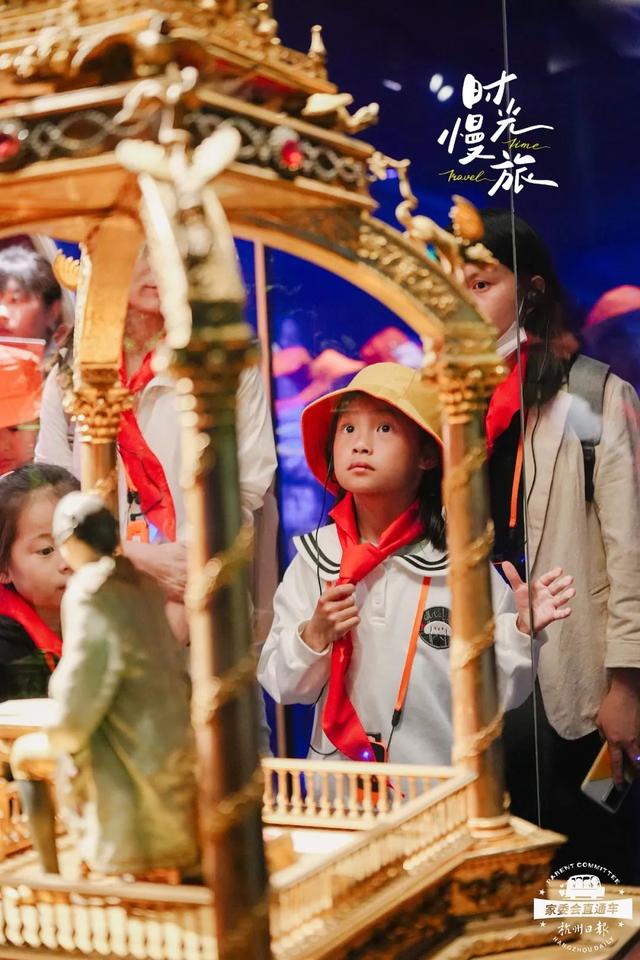 秋假·亲子营 | 看宫阙万千，享人间烟火，玩环球影城，登万里长城！今年秋假，一起相约首都北京！