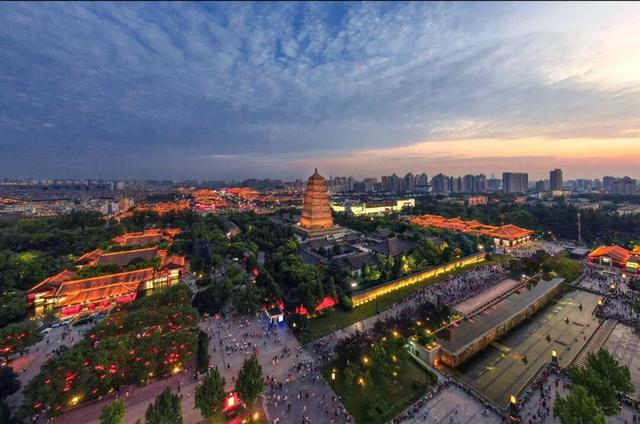 开学季福利来袭，用一次畅快淋漓的旅行打开你的新学期！