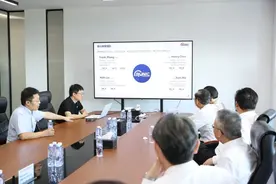 无锡：赵建军专题调研汽车芯片重点企业并召开特色园区建设座谈会图片