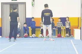 兰州少儿体能训练馆遍地开花 家长：提升身体素质是最终目的图片