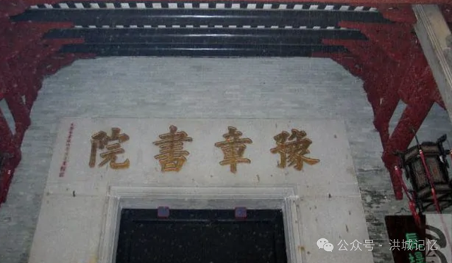 南昌的老街旧巷中，都藏着哪些故事？