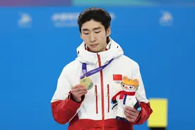（亚冬会）短道速滑——男子500米颁奖仪式举行图片