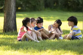 陈娟玲代表：加强中小学生心理健康教育及心理干预，及时缓解孩子心理问题图片