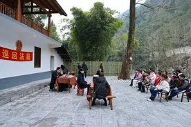 十年溜索变索桥 “溜索法官”研学基地接续传承图片