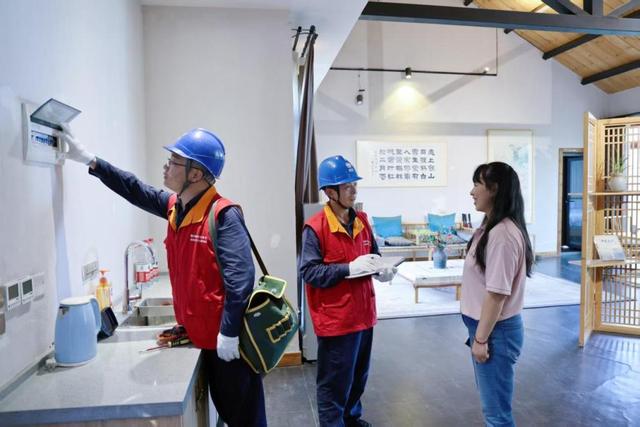 新华财经｜从“凭经验”到“全智能” 河南新乡全电民宿“电”亮太行幸福路