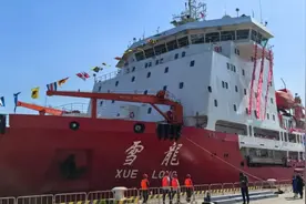 “双龙”再探极！中国第41次南极考察队出征图片