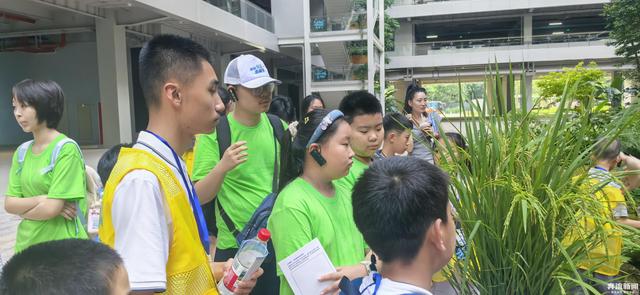 五地小记者手拉手开启大湾区文化科技交流行