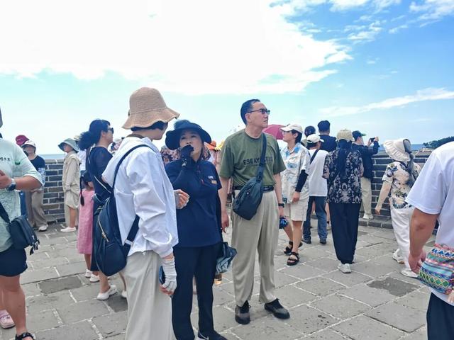从淡季冷清到四季爆满，山海关靠 “友好城市” 破局