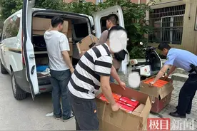 真假混卖逃避打击，抖音电商配合警方打掉一销售假冒名牌运动鞋团伙图片