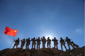 仰望昆仑：我们脚下站立的地方叫“中国”！图片