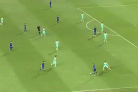 武磊王上源进球 中国男足逆转战胜泰国 世预赛开门红图片