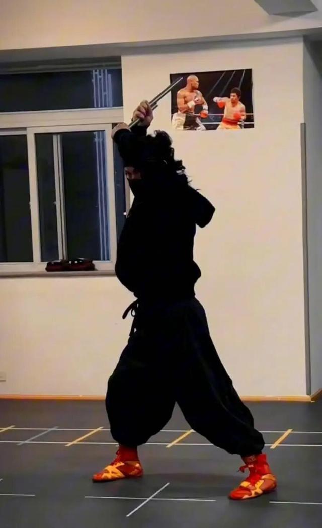 “东邪”突发心梗离世，年仅39岁！好友：他身体早已发出警示