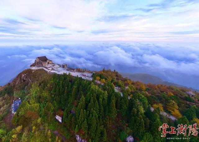 致永州：祝融峰最特殊的景，莫过于一副对联