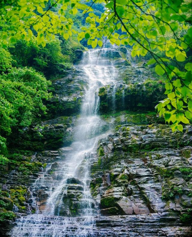 上头了！21℃的瓦屋山后劲真大！