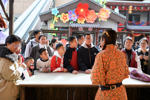 石家庄井陉：苍岩山景区春节“开门红”
