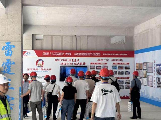 BIM正向设计+建造机器人 重庆观摩会揭秘未来工地“黑科技”